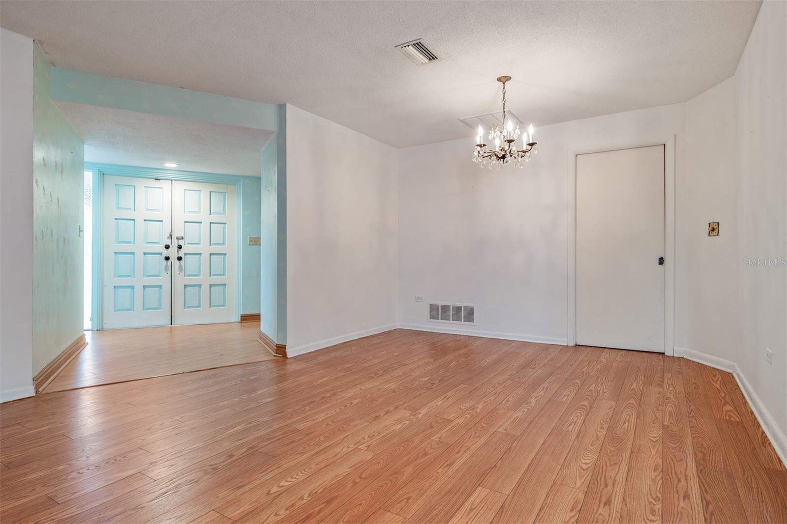 WINDSOR PARK 3RD ADD - Residential