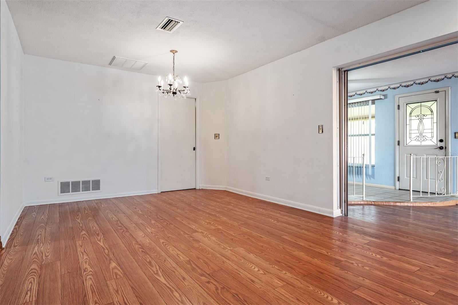 WINDSOR PARK 3RD ADD - Residential