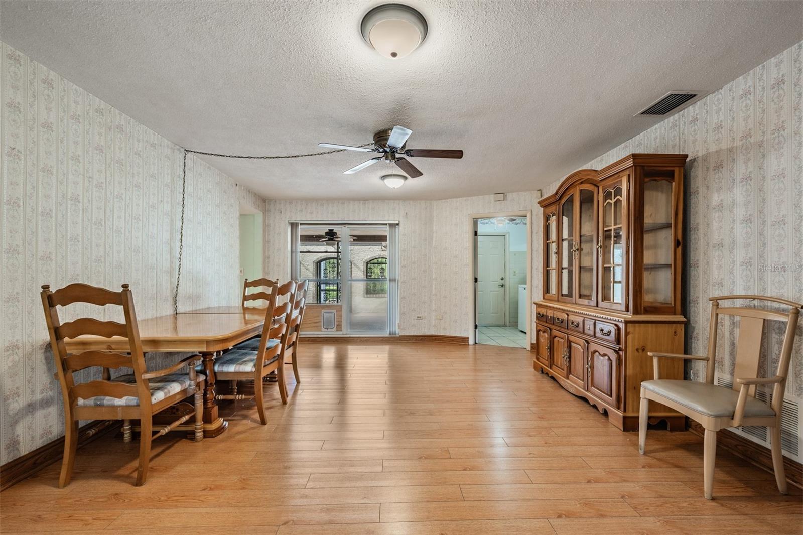 WINDSOR PARK 3RD ADD - Residential