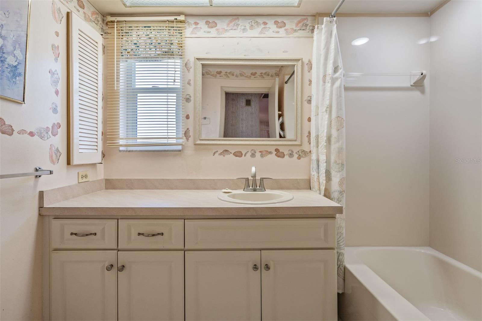 WINDSOR PARK 3RD ADD - Residential