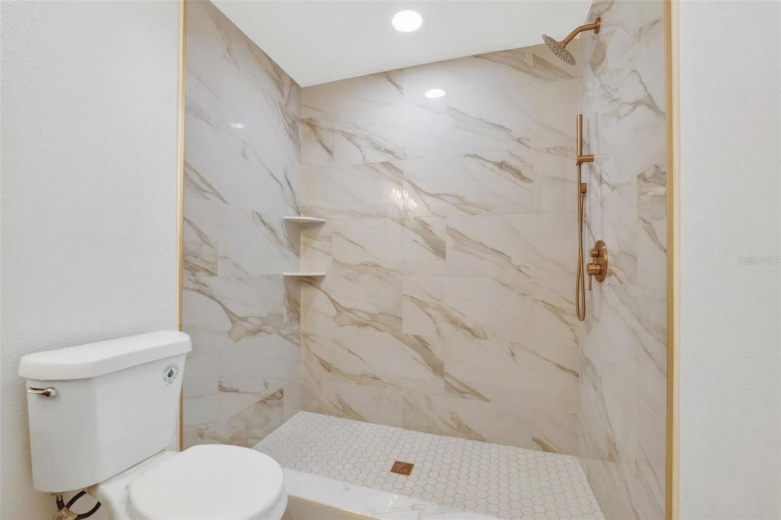 FERGUSONS ESTATES - Residential