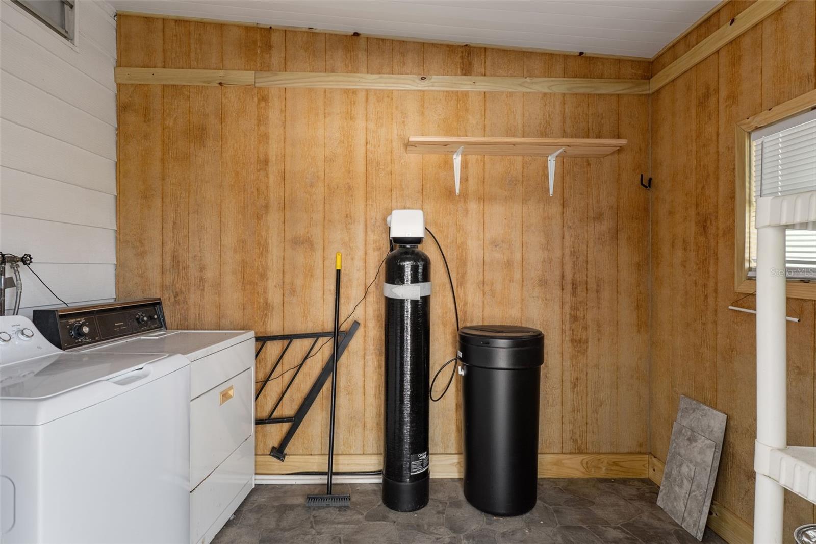 BROOKRIDGE COMM - Residential