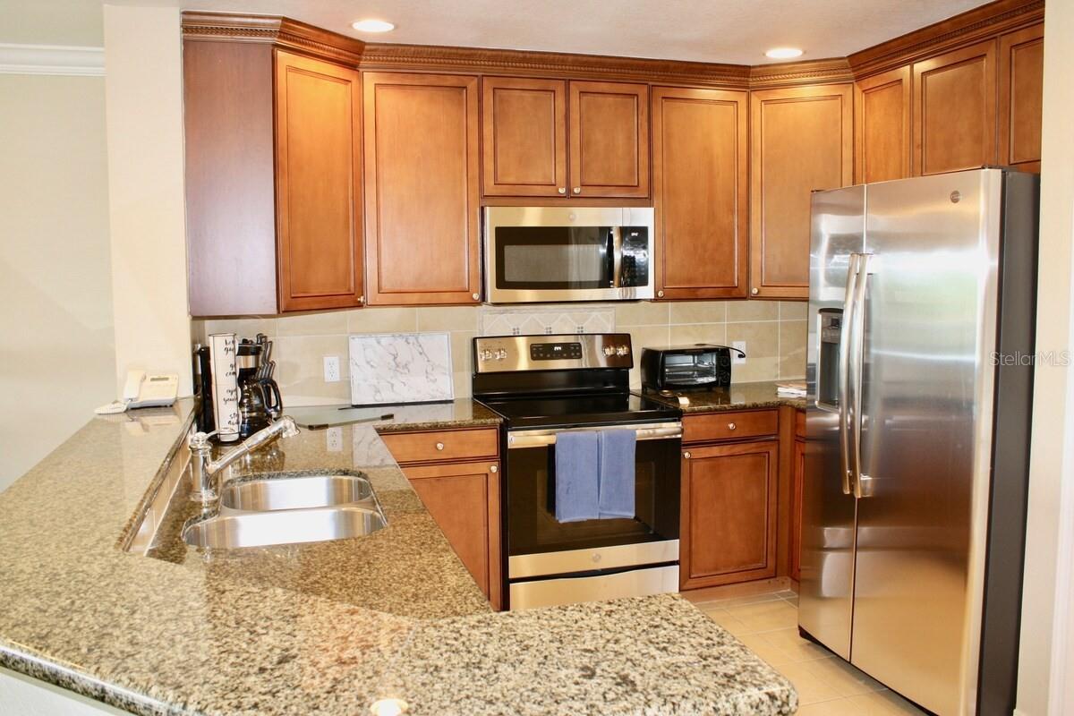 7604 CABANA CT 303
