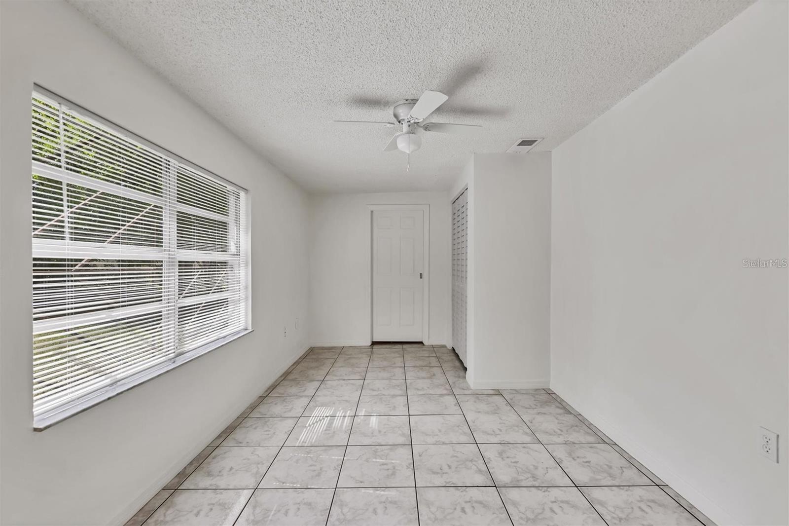 NEWTOWN HEIGHTS FIRST ADD TO - Residential Lease