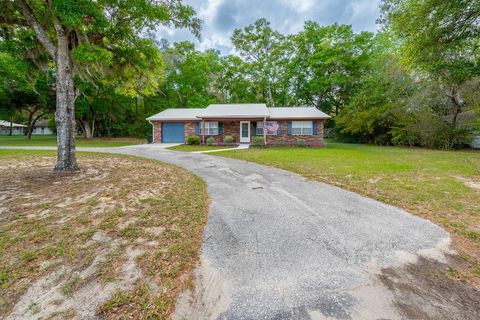Property photo of 102 Swans Nest Circle, Melrose, FL 32666