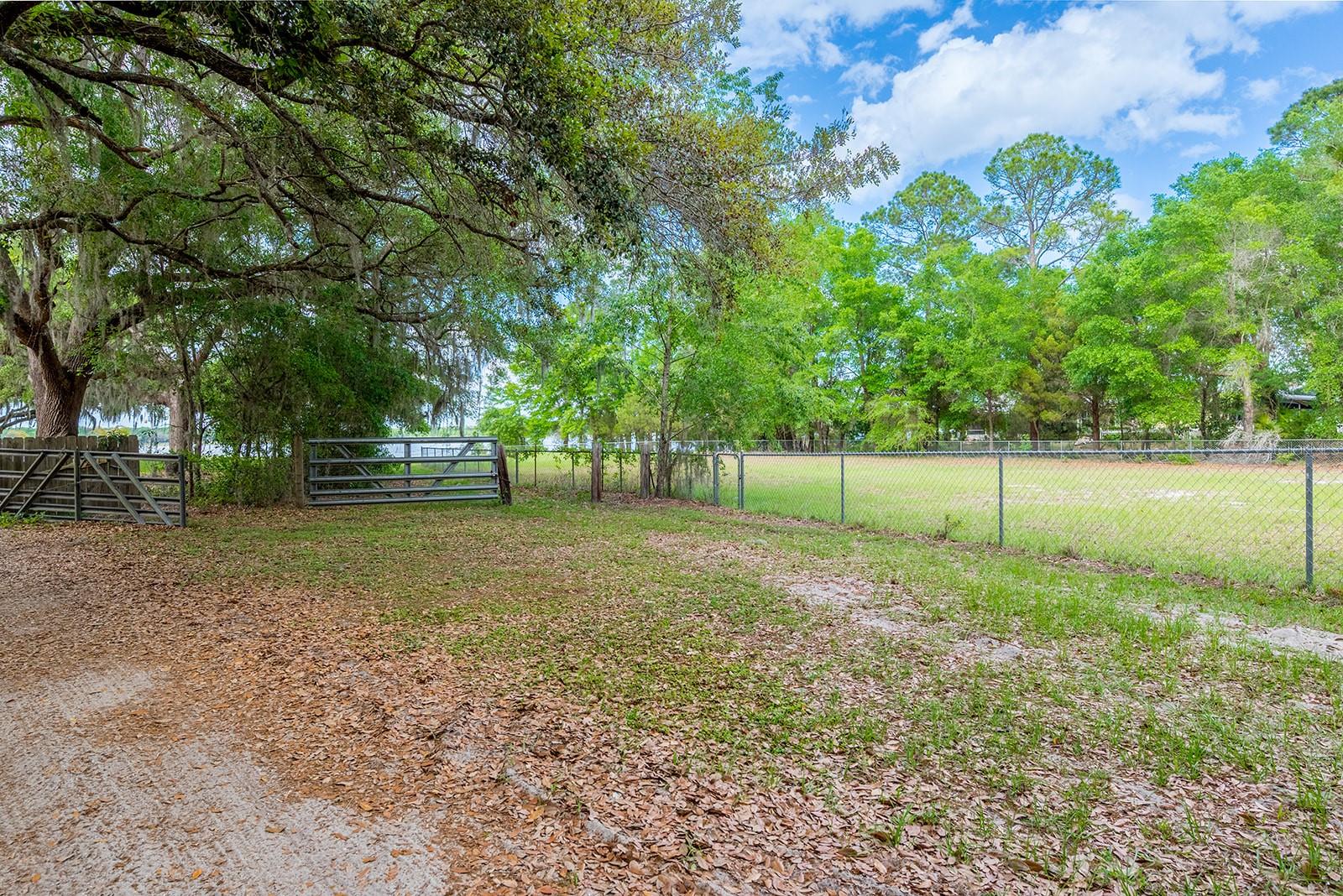 SWANS NEST - Residential