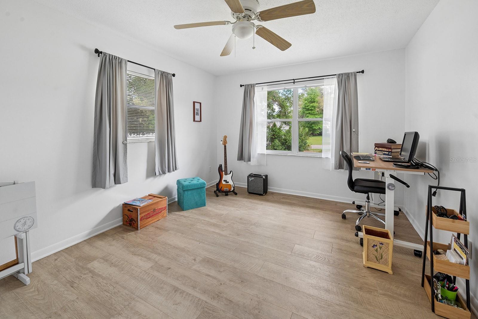 SWANS NEST - Residential