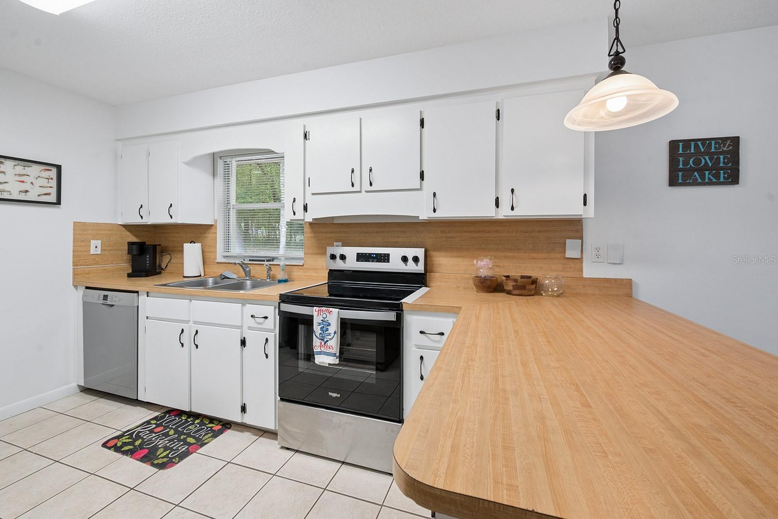 SWANS NEST - Residential