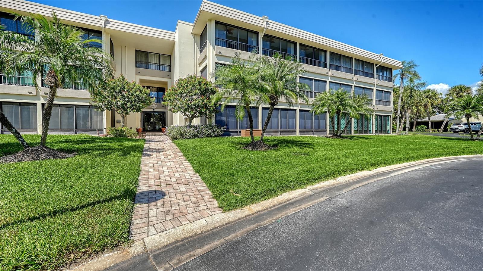 225 HOURGLASS WAY 103