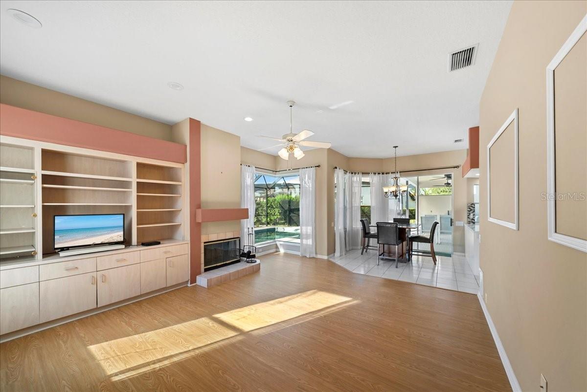 PERIDIA UNIT THREE - Residential