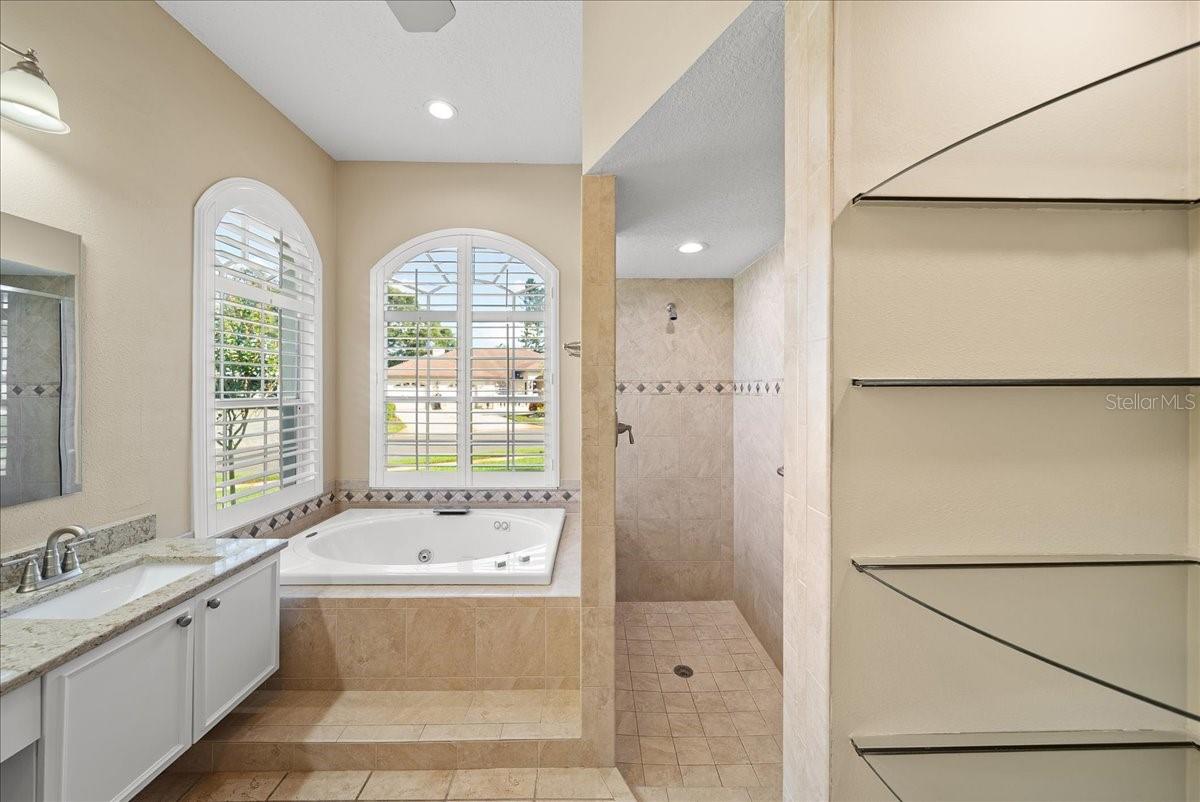 PERIDIA UNIT THREE - Residential