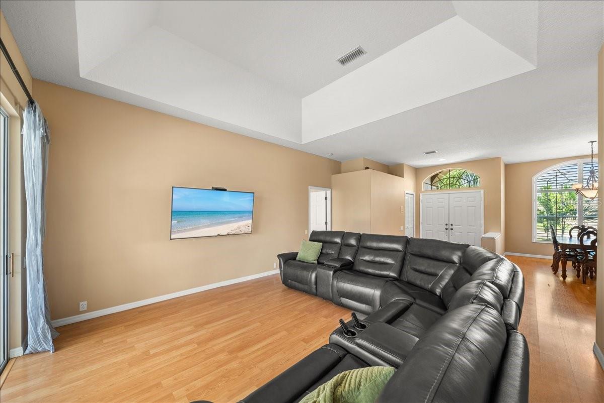 PERIDIA UNIT THREE - Residential