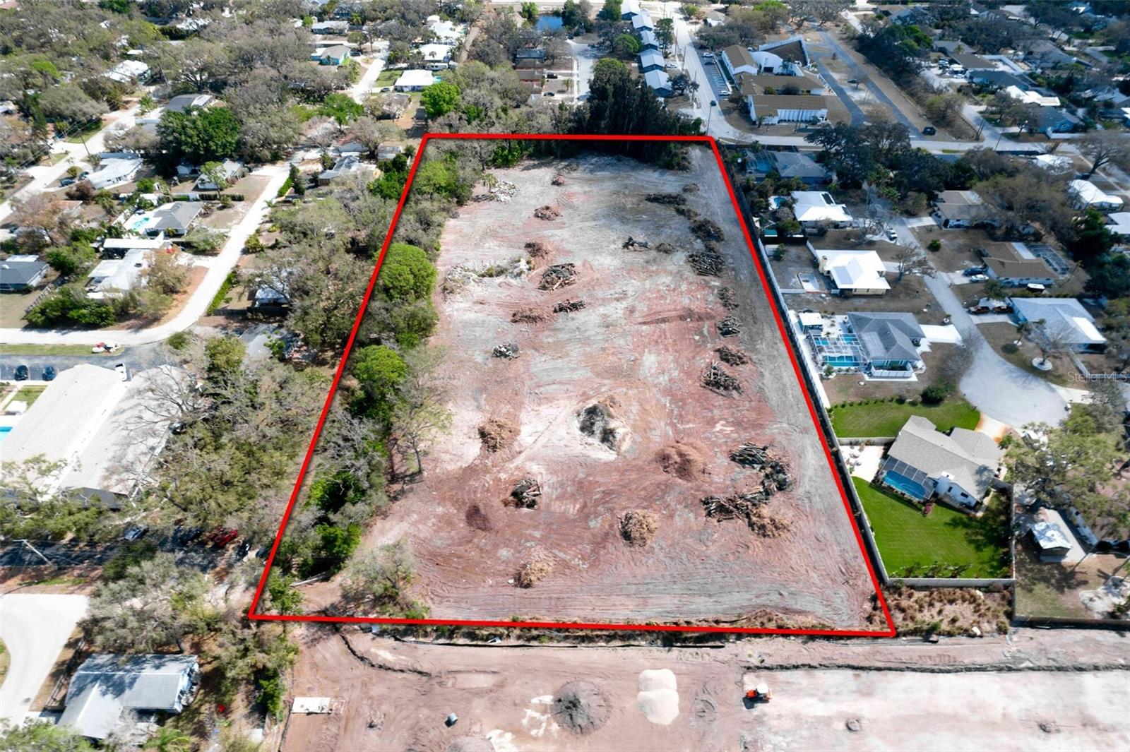 SARASOTA-VENICE CO RIVER SUB - Land