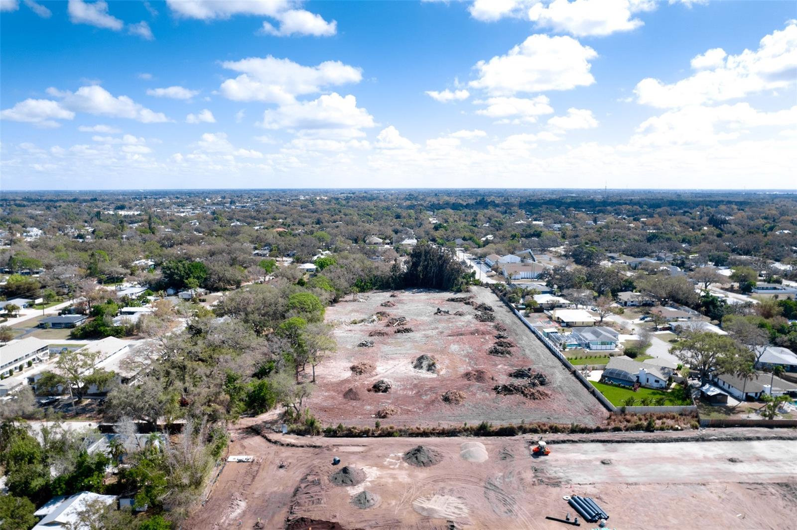 SARASOTA-VENICE CO RIVER SUB - Land