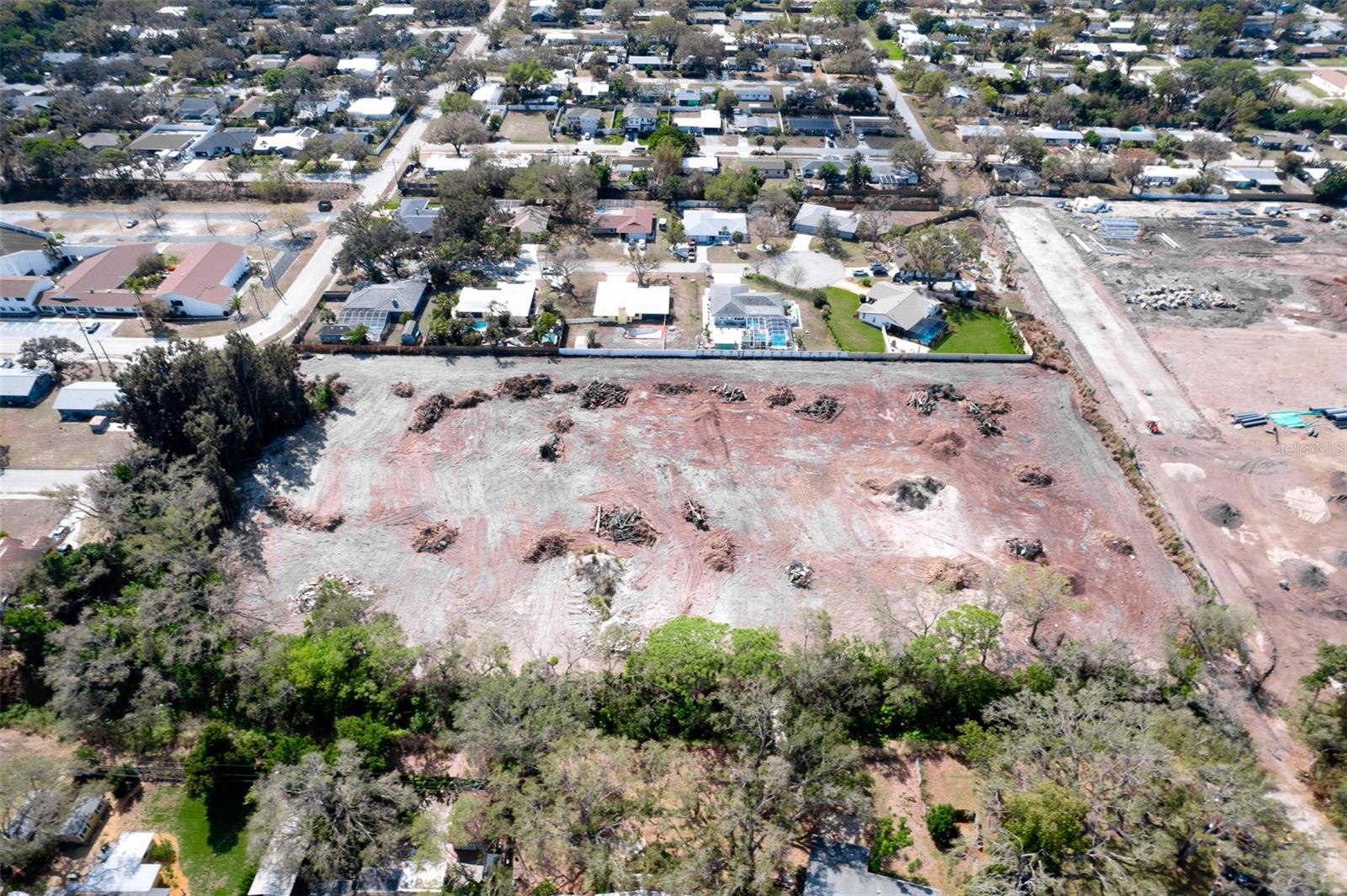 SARASOTA-VENICE CO RIVER SUB - Land