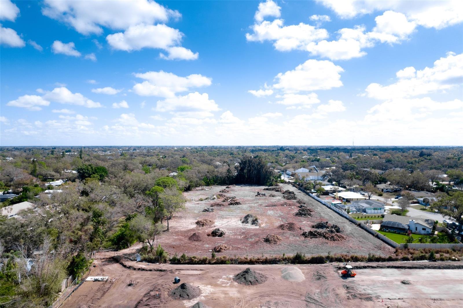 SARASOTA-VENICE CO RIVER SUB - Land