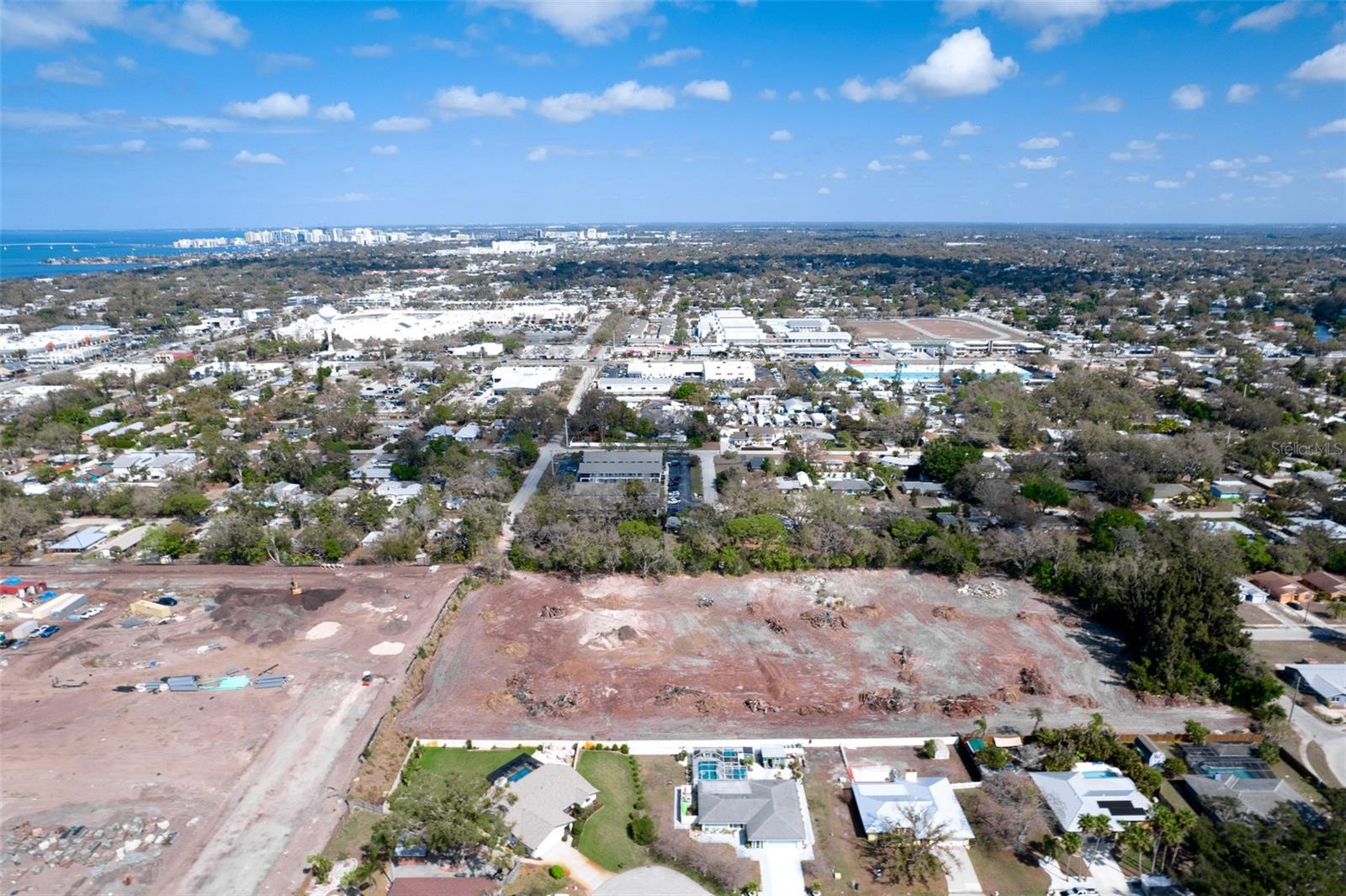 SARASOTA-VENICE CO RIVER SUB - Land