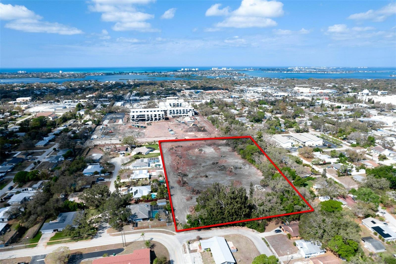 SARASOTA-VENICE CO RIVER SUB - Land