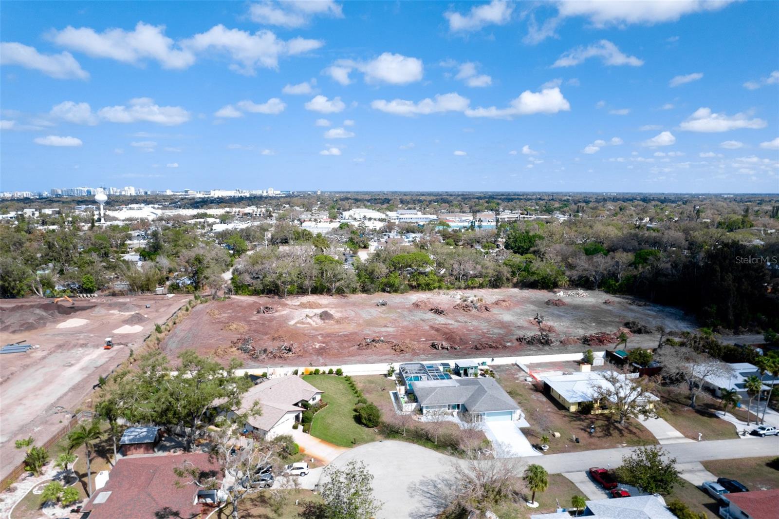 SARASOTA-VENICE CO RIVER SUB - Land