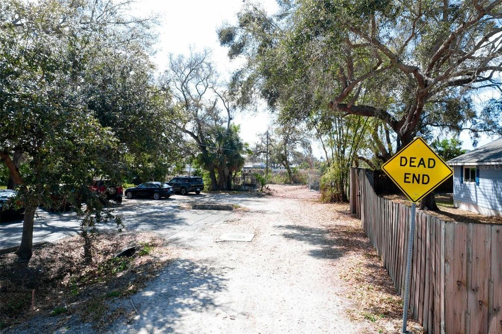 Photo of 4101 S School Avenue, Sarasota, FL 34231 (MLS # A4686440)