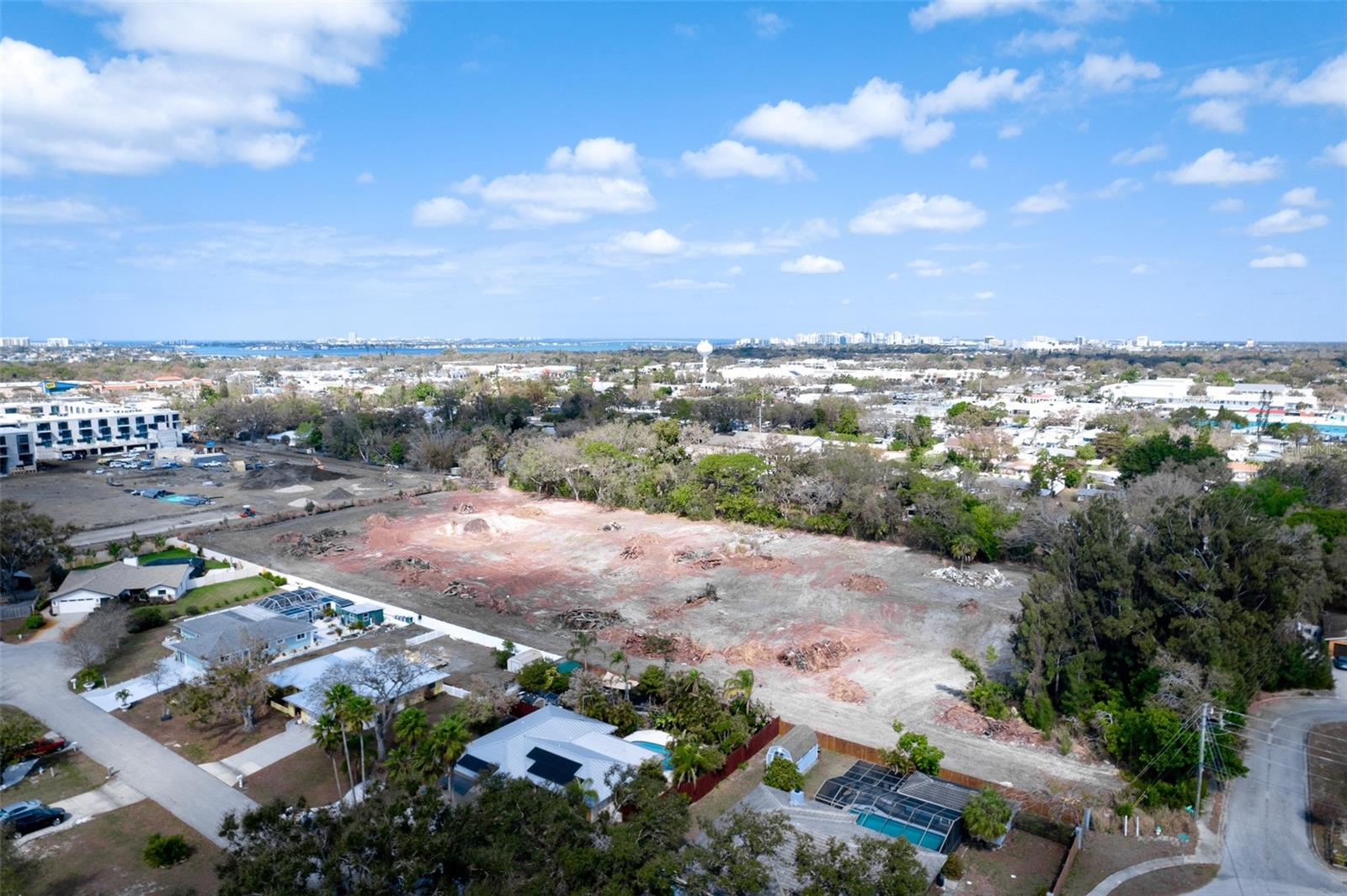 SARASOTA-VENICE CO RIVER SUB - Land