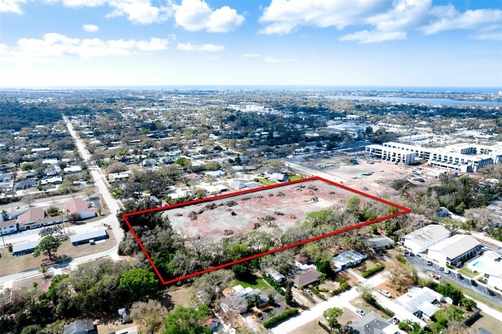 SARASOTA-VENICE CO RIVER SUB - Land