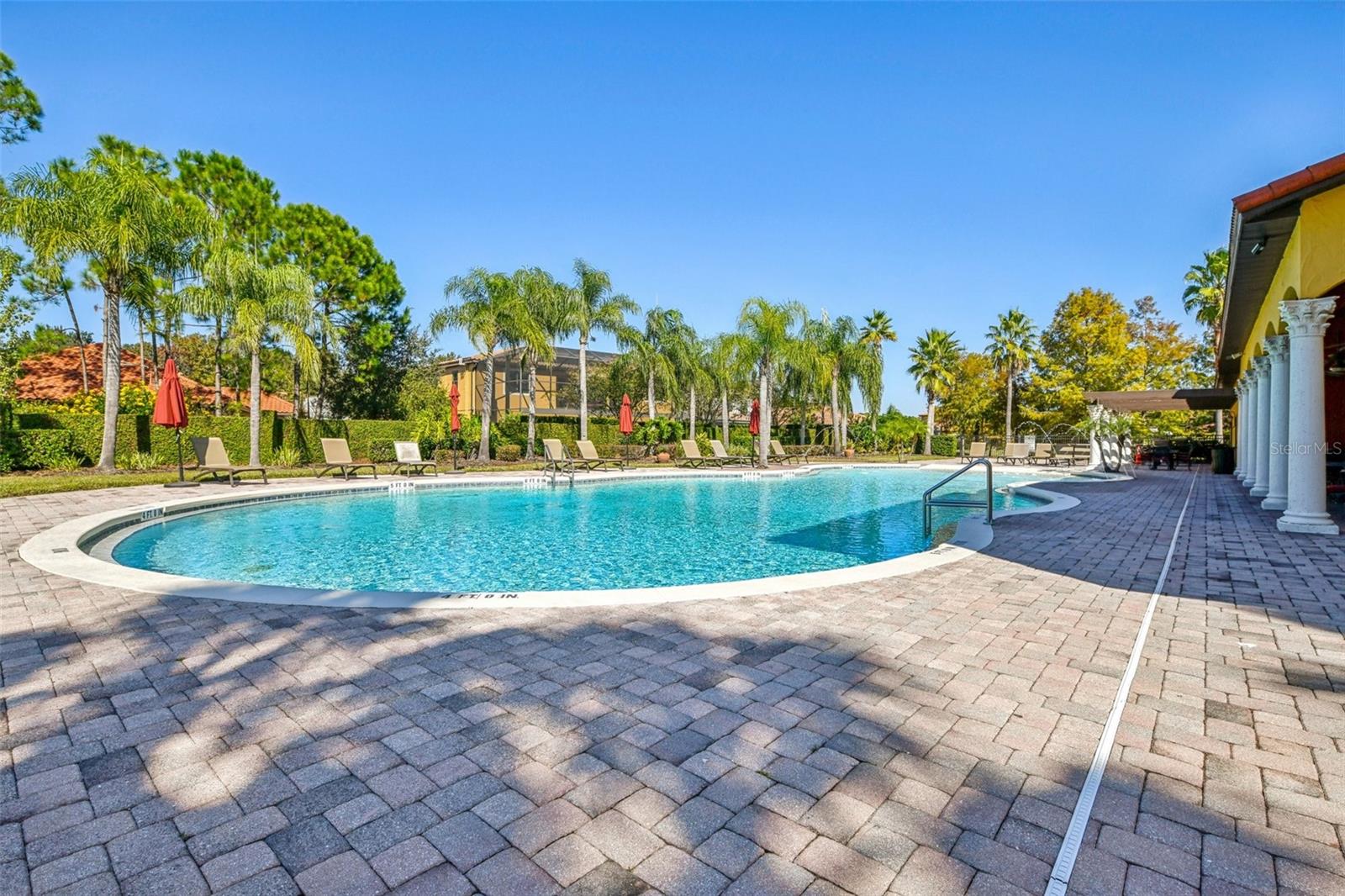 RIVIERA BELLA UN 9A - Residential