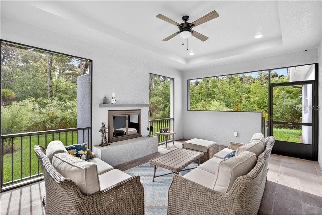 PALM COAST/BERNARD MDWS SEC 81 - Residential Lease