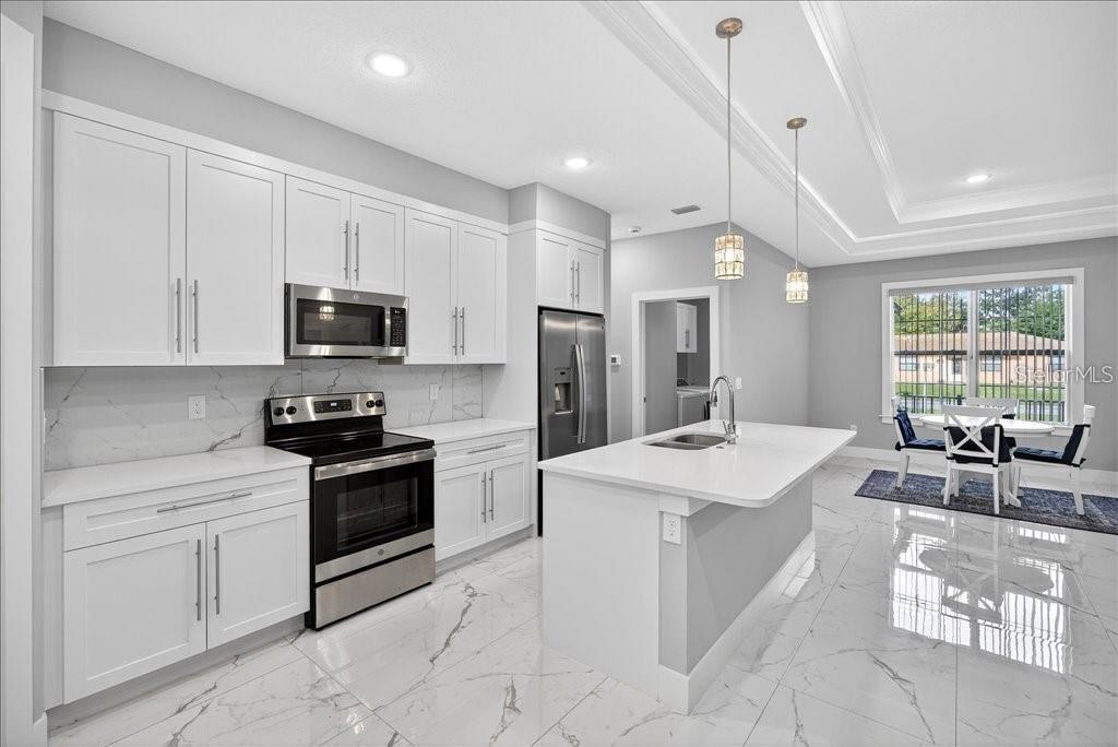 PALM COAST/BERNARD MDWS SEC 81 - Residential Lease