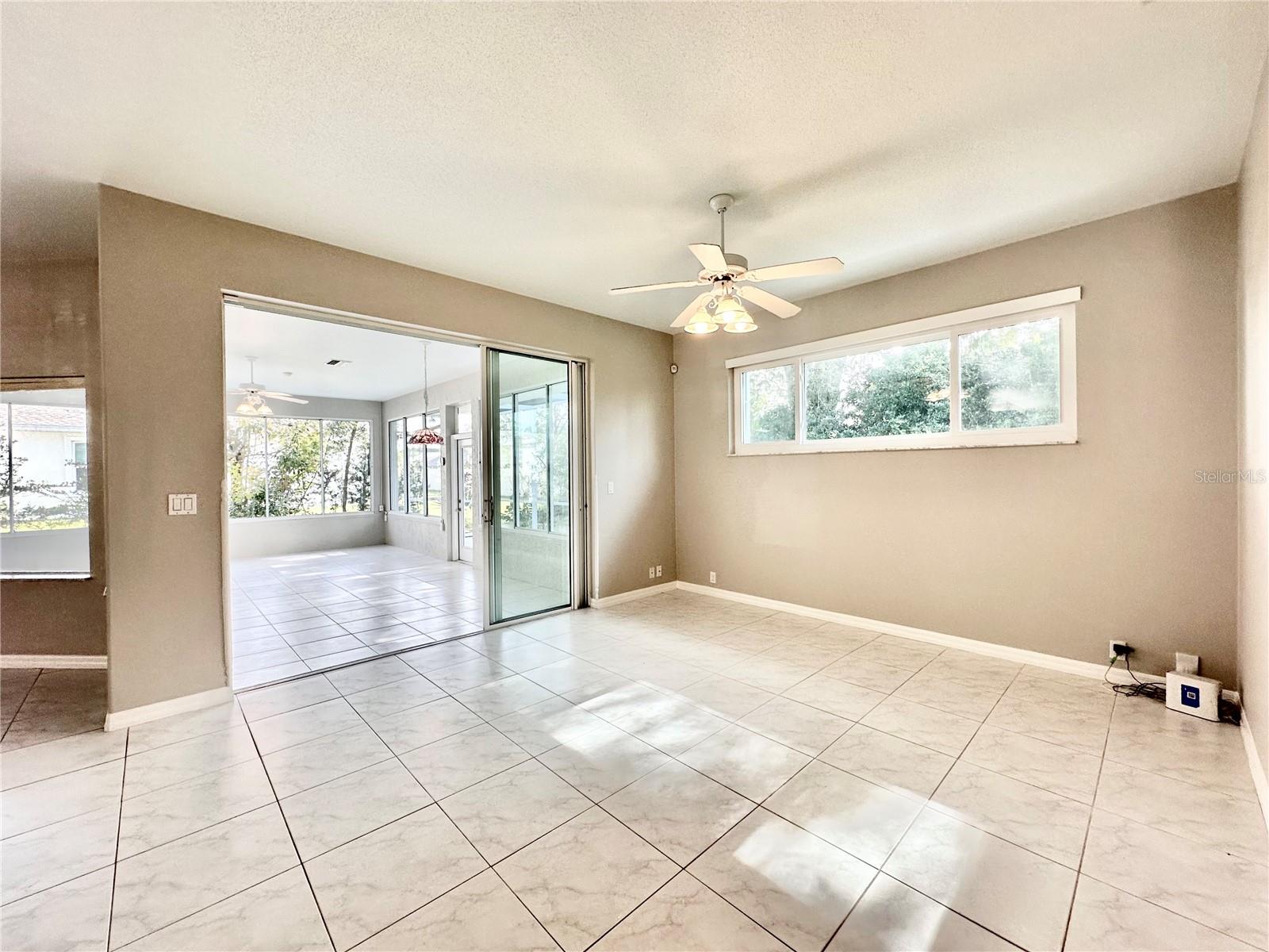 PINE LAKES - Residential