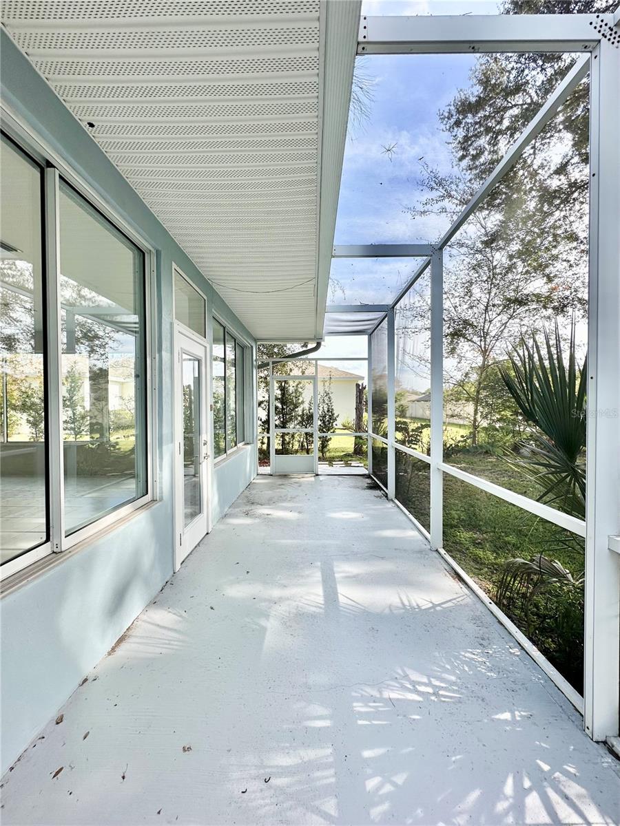 PINE LAKES - Residential