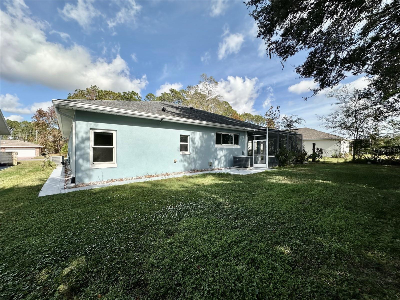 PINE LAKES - Residential