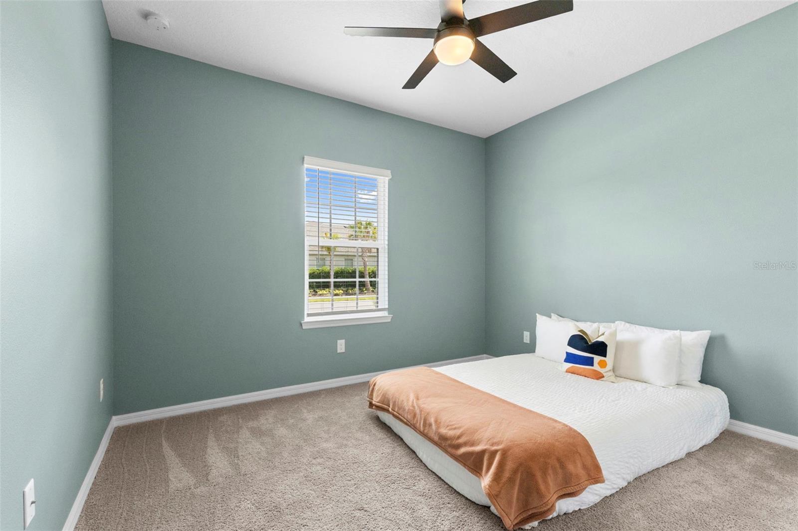RIVER LANDING - Residential