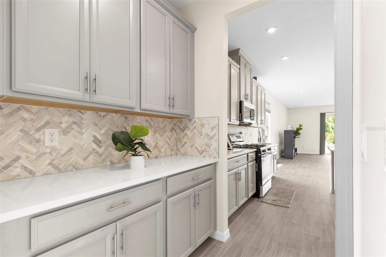 RIVER LANDING - Residential