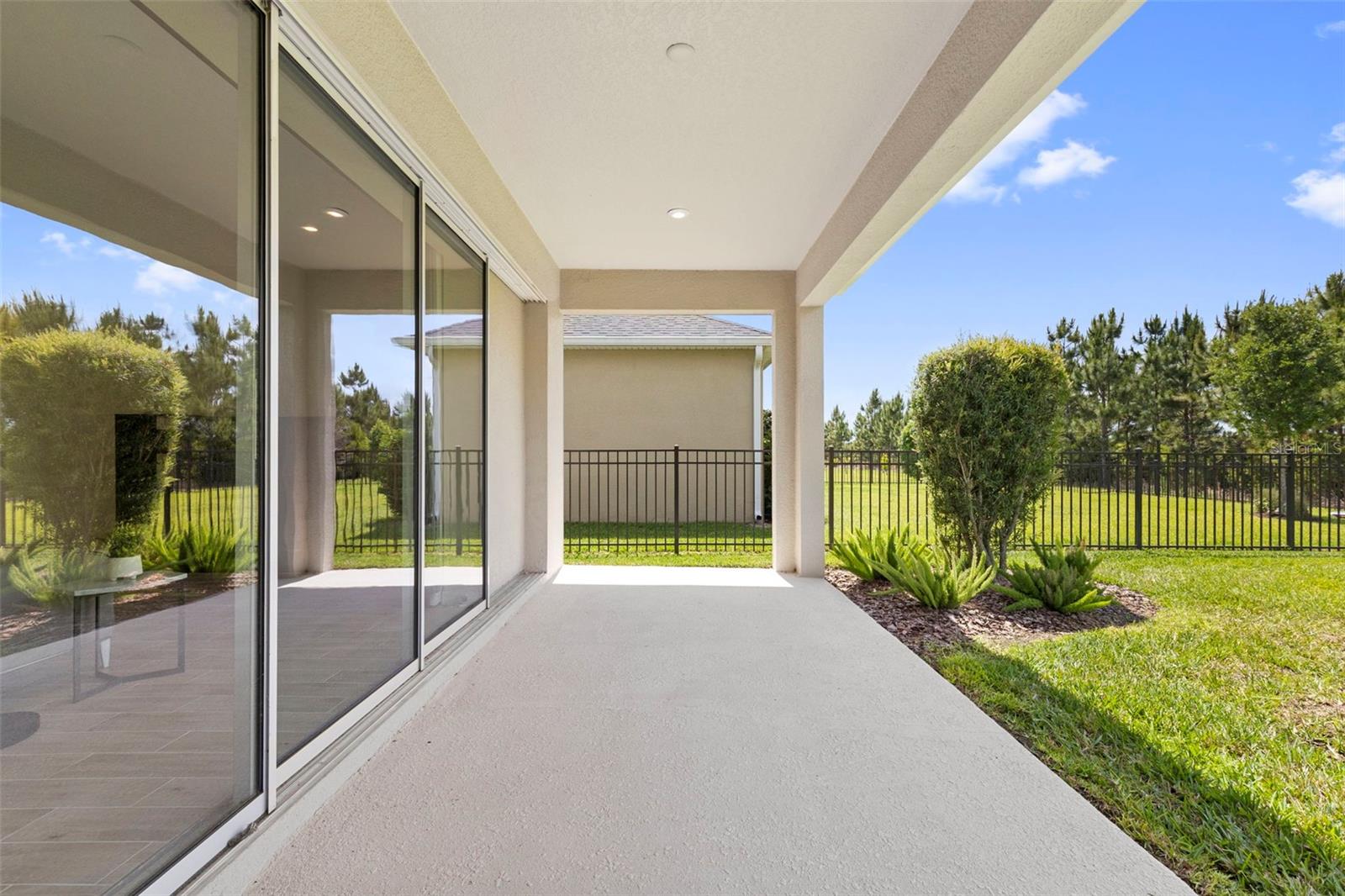 RIVER LANDING - Residential