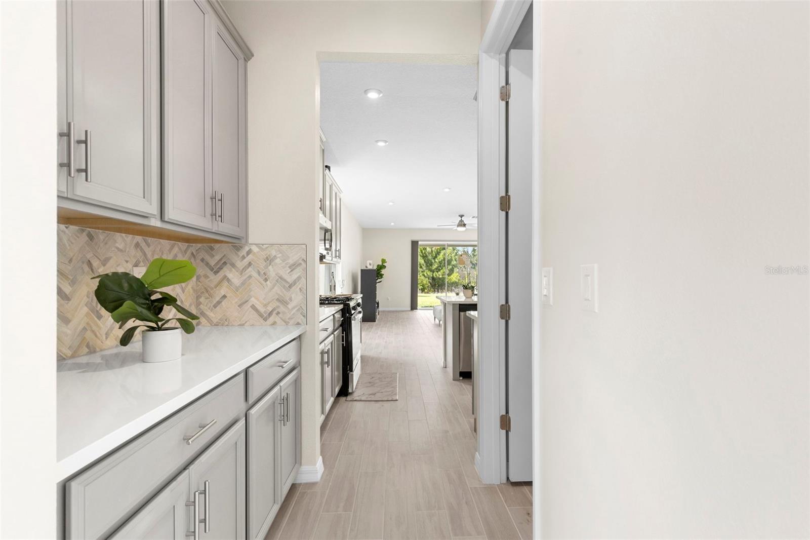 RIVER LANDING - Residential