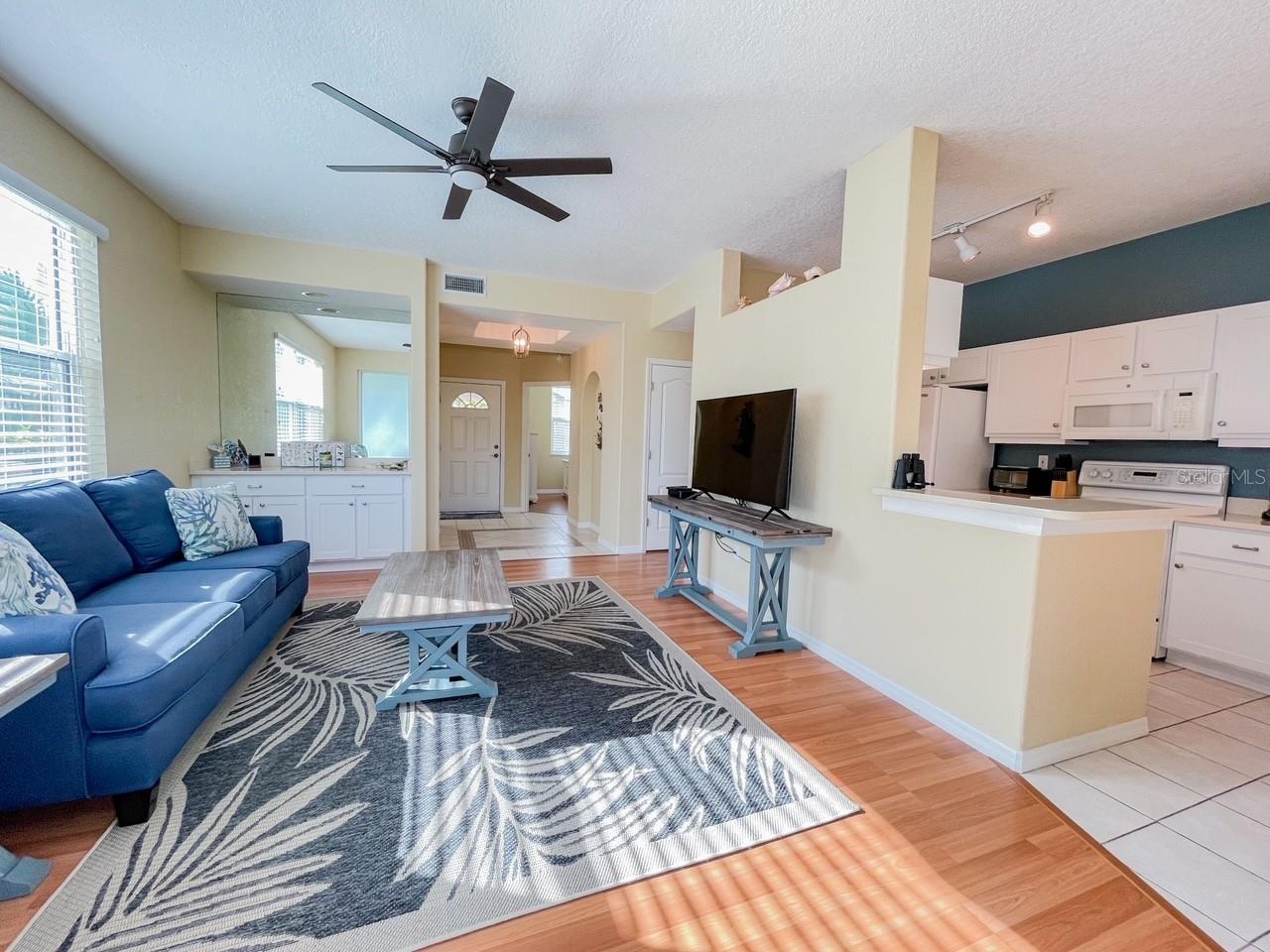 AUBURN LAKES - Residential Lease