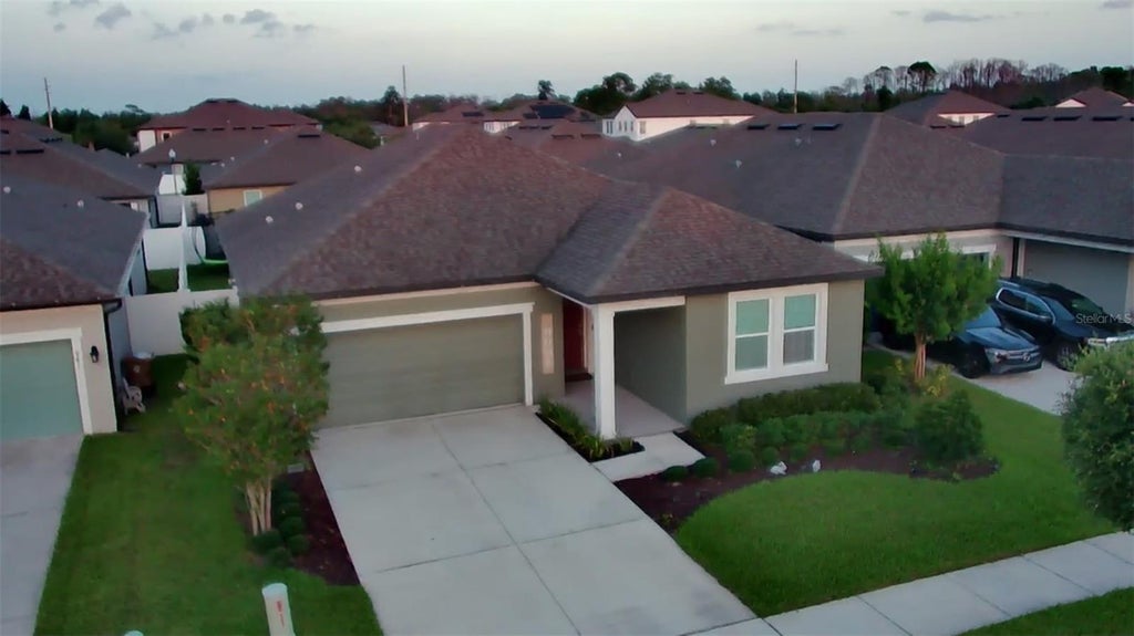 Photo of 931 Livestock Loop, Saint Cloud, FL 34771 (MLS # S5159394)