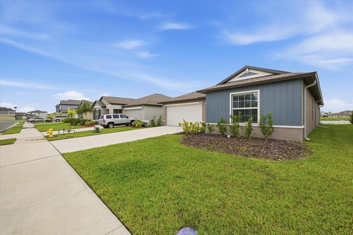 8823 SUNSET PARK TRAIL