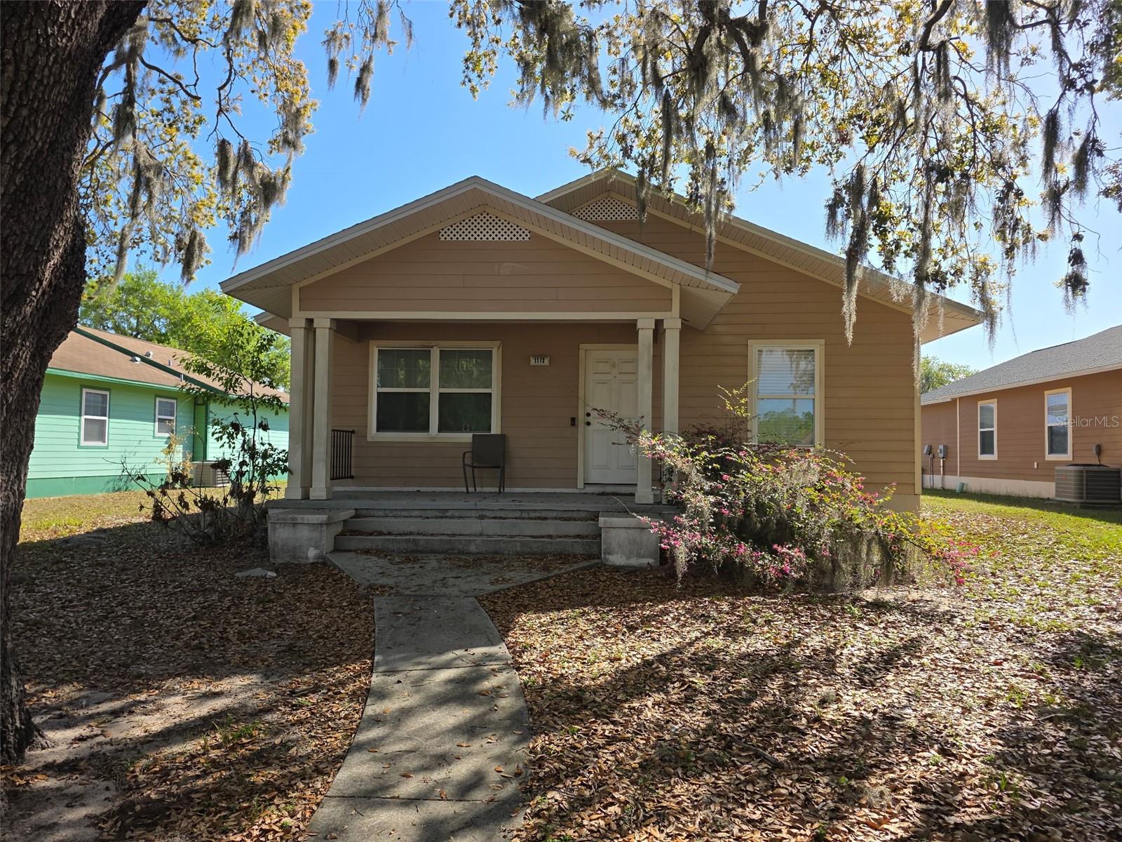 LAKE RIDGE - Residential