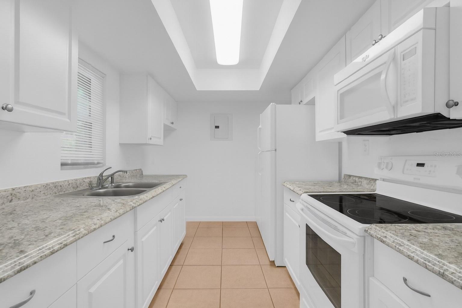 LEMON TREE CONDO SEC 01 - Residential