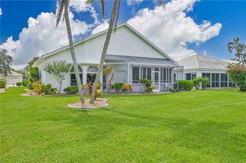 A home in PUNTA GORDA