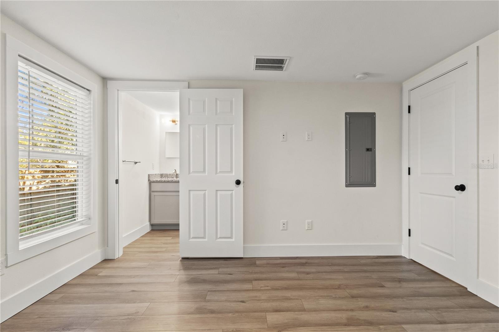 GRAHAM PLACE - Residential