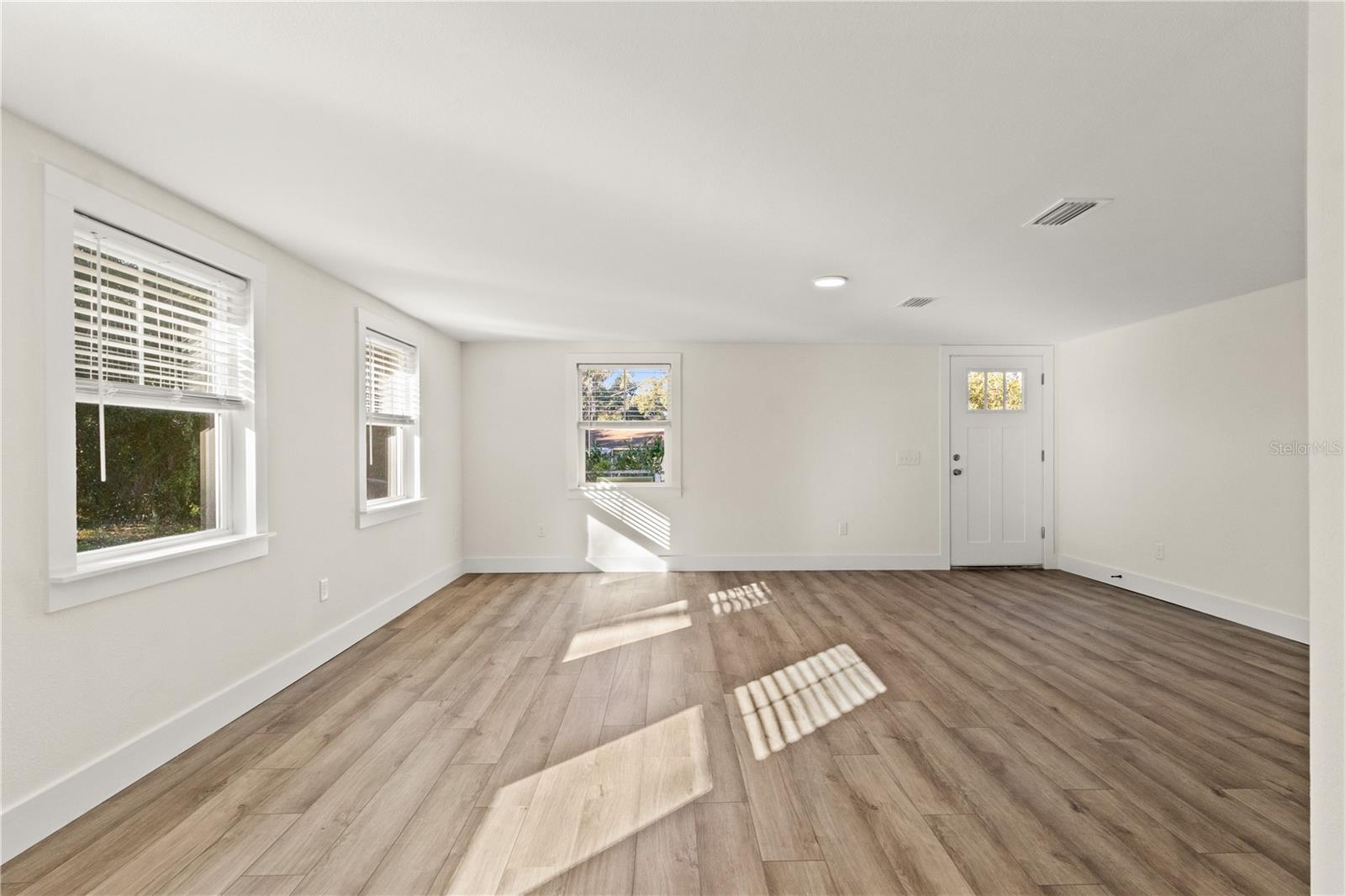 GRAHAM PLACE - Residential