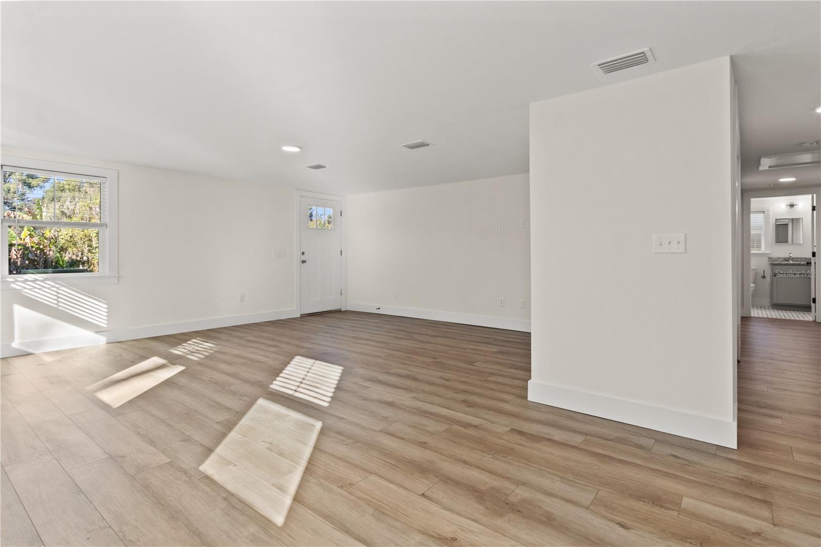 GRAHAM PLACE - Residential