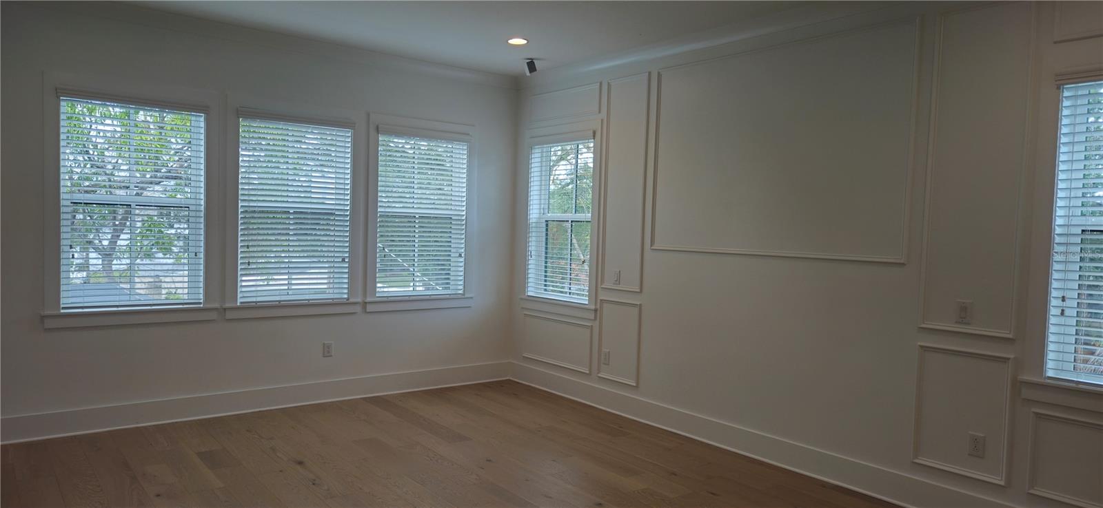 DAVIS ISLANDS PB10 PG52 TO 57 - Residential