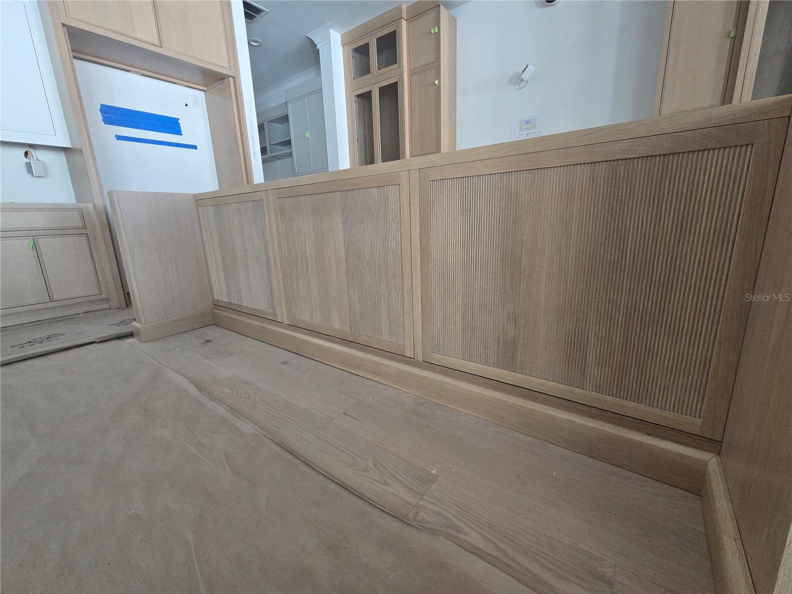 DAVIS ISLANDS PB10 PG52 TO 57 - Residential