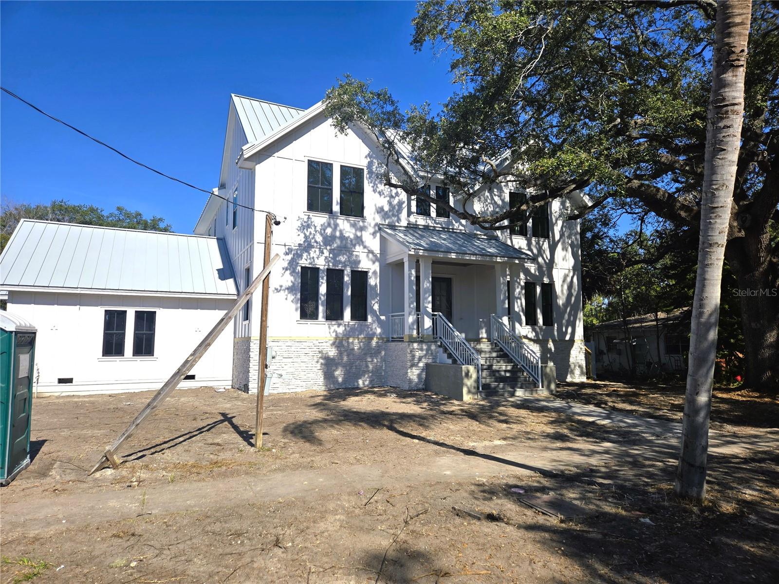 DAVIS ISLANDS PB10 PG52 TO 57 - Residential