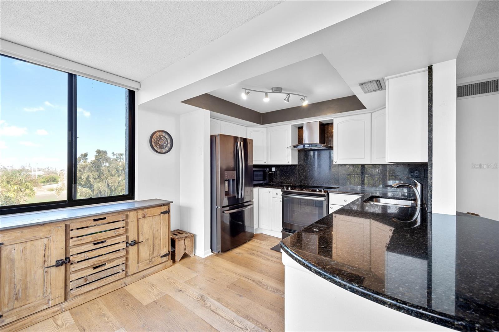 PALMA DEL MAR III - Residential