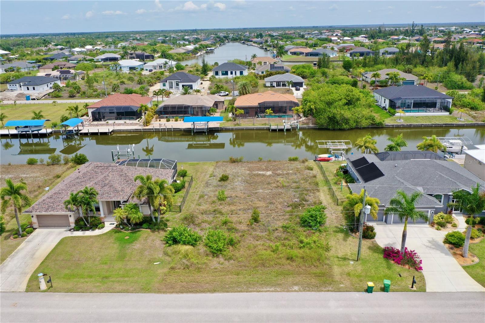 PORT CHARLOTTE SEC 093 - Land